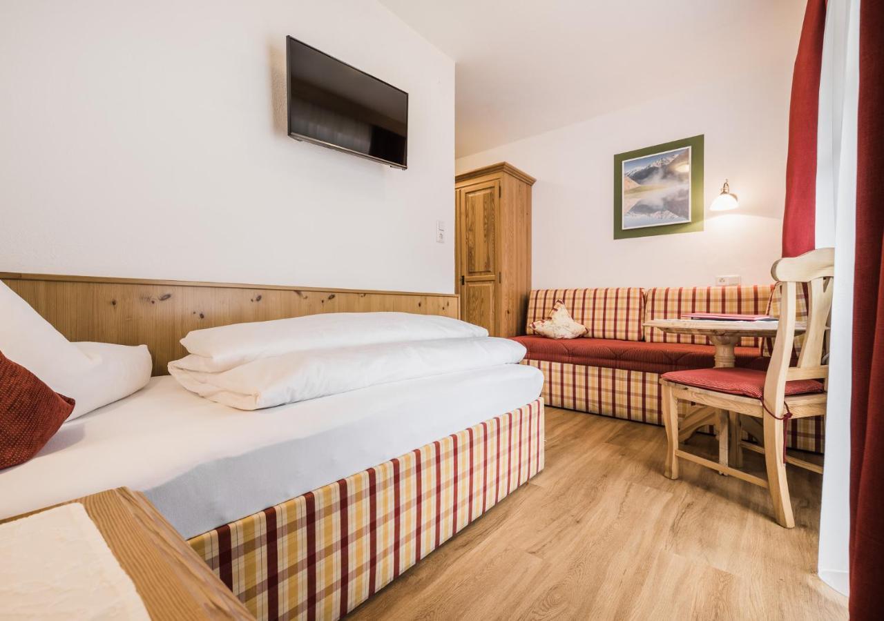 Andre Arnold - Boutique Pension Sölden Extérieur photo