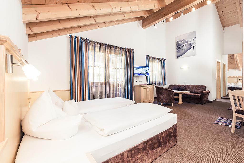 Andre Arnold - Boutique Pension Sölden Extérieur photo